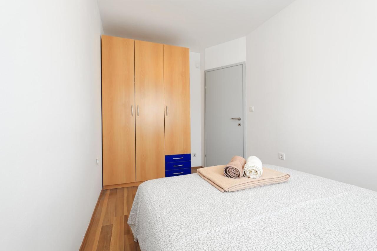 Apartman Don Pag Town Exterior photo