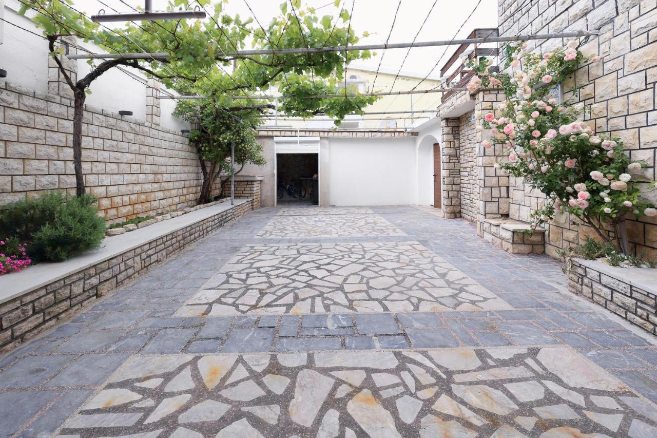 Apartman Don Pag Town Exterior photo